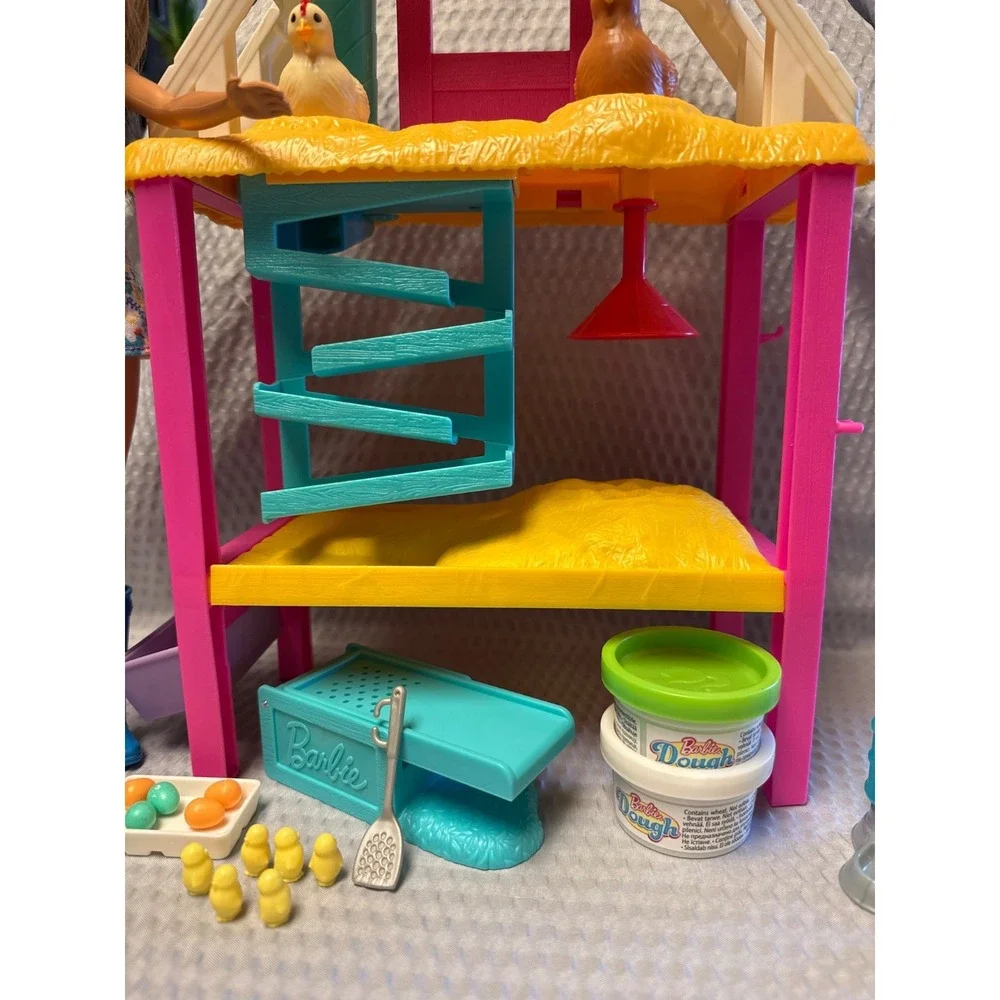 Barbie Hatch & Gather Egg Farm Playset with Chicken Coop and Accessories